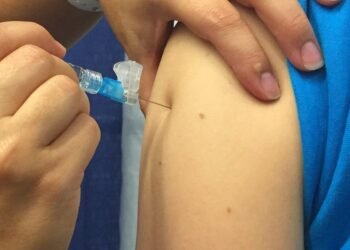 La vacuna contra la influenza evita complicaciones severas en el paciente