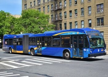 Buses gratis por varios meses en 5 rutas en Nueva York desde este domingo: programa piloto MTA
