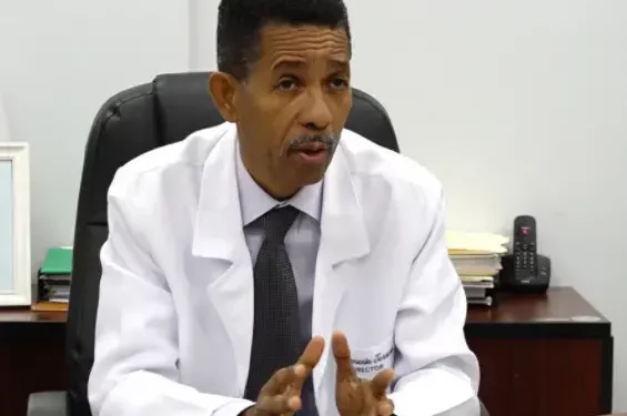 Infectólogo Clemente Terrero advierte situación por dengue en RD es «grave»