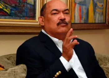 Ramón Alburquerque dice demandará al partido después que pase primarias