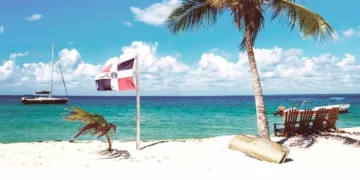 Infraestructura, seguridad, inversiones y la conectividad aérea, los retos principales del turismo dominicano