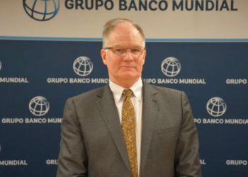 América Latina queda a la zaga del mundo con un crecimiento de 2%