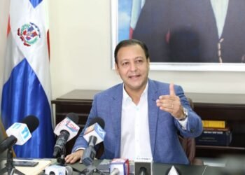 Abel Martínez dice Gobierno falló en proteger recursos hídricos dominicanos