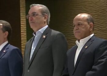 Abinader afirma inflación está controlada y economía creciendo