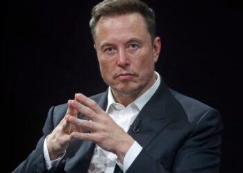 Elon Musk elimina los titulares de los artículos de prensa compartidos en X