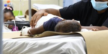 Sociedad de Pediatría asegura la situación del dengue está «muy difícil»