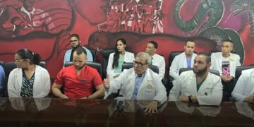 Médicos residentes del Hospital Moscoso Puello llaman a paro laboral para este lunes y martes