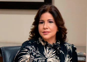 Los pueblos están compelidos a mostrar interés por los sucesos que amenazan la paz mundial, afirma Margarita Cedeño