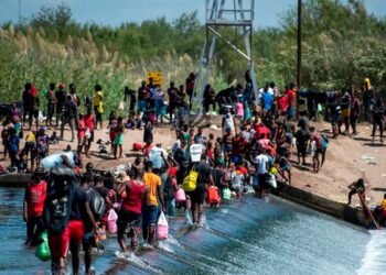 La Cumbre de México pide respetar derecho humano a la migración