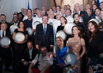 La Chef Tita Hace Historia En La Gastronomía Dominicana Al Ser Galardonada En París