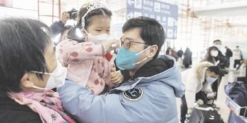 China explica aumento de enfermedades respiratorias
