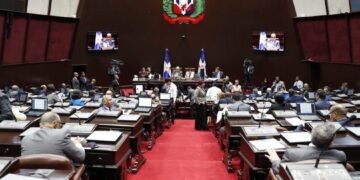 Diputados aprueban 6 préstamos por US$1,242 millones; oposición arremete contra oficialismo