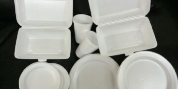 Senado aprueba proyecto para prohibir el foam no biodegradable