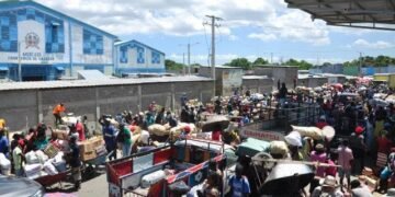 Comerciantes proponen zonas de libre comercio en la frontera