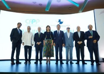 Exgobernantes latinoamericanos debaten en el país sobre calidad de la política