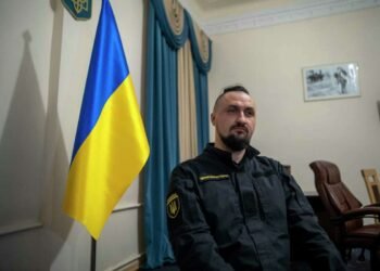 Ministro ucraniano dice quiere convertir su país en centro de producción de armas para Occidente