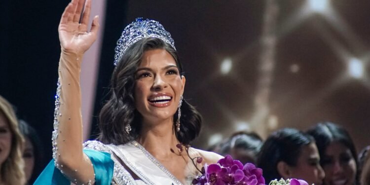 Sheynnis Palacios lleva a Nicaragua su primera corona del Miss Universo