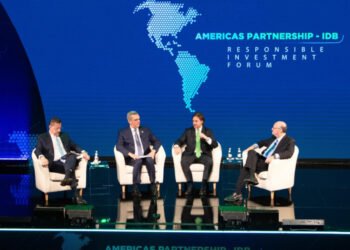 Presidente Abinader participa en Foro del BID en Washington