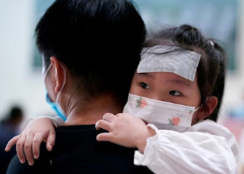 La OMS advirtió cuáles serían los patógenos responsables del rápido aumento de neumonía infantil en China