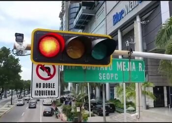 Contrataciones Publicas anula licitación del Intrant para instalación de semáforos por irregularidades graves