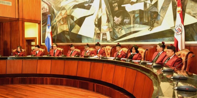 Cierra plazo para postulaciones y propuestas candidaturas para TC