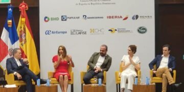En panel “Turismo dominicano: visión de los empresarios españoles”, se expone visión de inversionistas