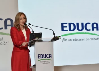 Presidenta Educa dice no basta 4% para mejorar calidad educación