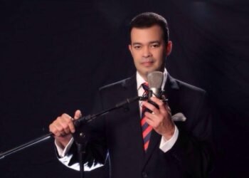 Alex Bueno vive un momento importante en su carrera artística.