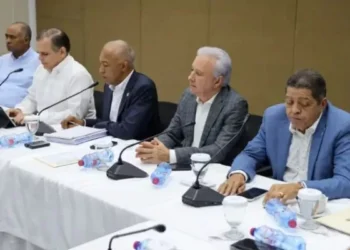 Comisión bicameral aprueba informe para Presupuesto 2024 e incluye ingresos que dará Aerodom