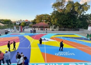 Abel Martínez ha construido 73,627 metros cuadrados de instalaciones deportivas