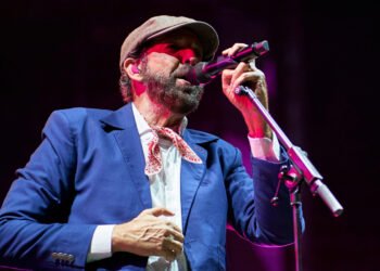 Juan Luis Guerra revela detalles de su película animada, «Capitán Avispa»