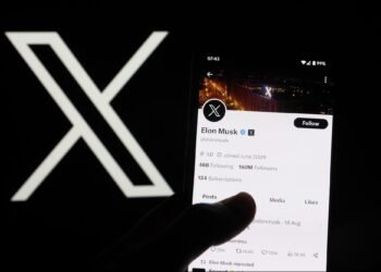 Comisión Europea abre infracción a X por no combatir contenido ilegal y por incitar a la versión premium