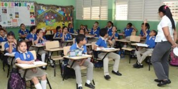 Educación dominicana se encuentra “en rojo” en materias básicas