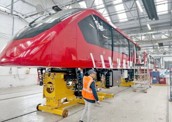 El Gobierno “repite” 21 proyectos de inversión pública del 2023 para el 2024