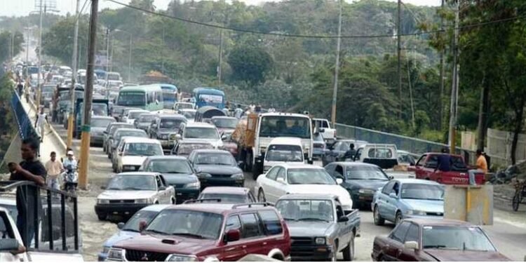 Psicóloga: “Caos en el tránsito es amenaza para la salud mental”