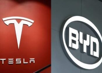 Fabricante chino BYD supera por primera vez a Tesla en venta de vehículos eléctricos