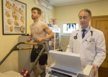 La importancia de realizar un chequeo médico, antes de iniciar actividad física