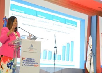 Ministerio de Educación inicia primer Congreso internacional de descentralización y participación comunitaria