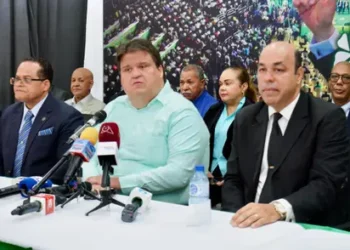 Descalifican TSE para caso Colegio de Abogado