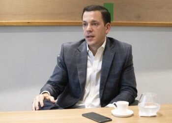 Empresario inicia un proceso legal contra Hugo Beras