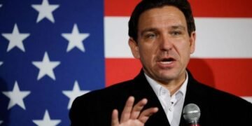 Ron DeSantis abandona la campaña por ser candidato republicano