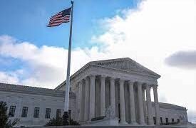 Piden a Corte Suprema fallar que Trump ya no puede volver a la Casa Blanca por motín del 6 de enero