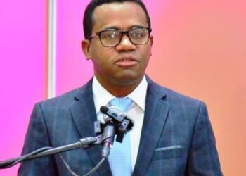 En los últimos tres los campos del país han sido afectados por tres plagas muy dañinas y una enfermedad viral terrible.