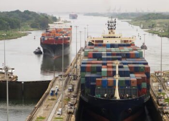 Crisis del agua recortará ingresos al Canal de Panamá por hasta USD 700 millones