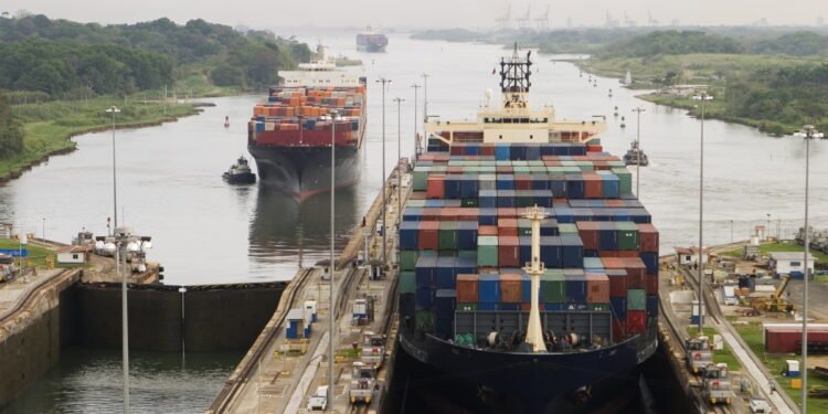Crisis del agua recortará ingresos al Canal de Panamá por hasta USD 700 millones
