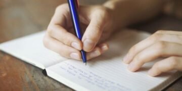Por qué escribir a mano es bueno para tu cerebro