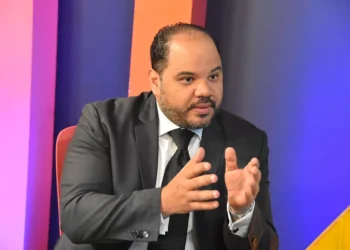 Defensor del Pueblo había advertido al Congreso de vulneraciones ley del DNI