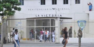 Subero Isa: es una vergüenza que reclusos hayan instalado sofisticados equipos internet en la cárcel de la Victoria 