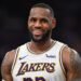 LeBron quiere más de US$100 millones para renovar o se iría