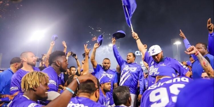 Licey va a la Serie del Caribe con 14 refuerzos en busca título 23 para RD